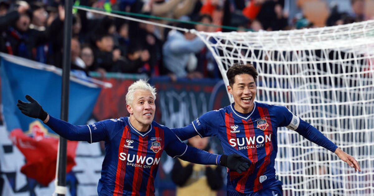 수원FC, 용인FC 3-1 완파... K리그2 1위 유지