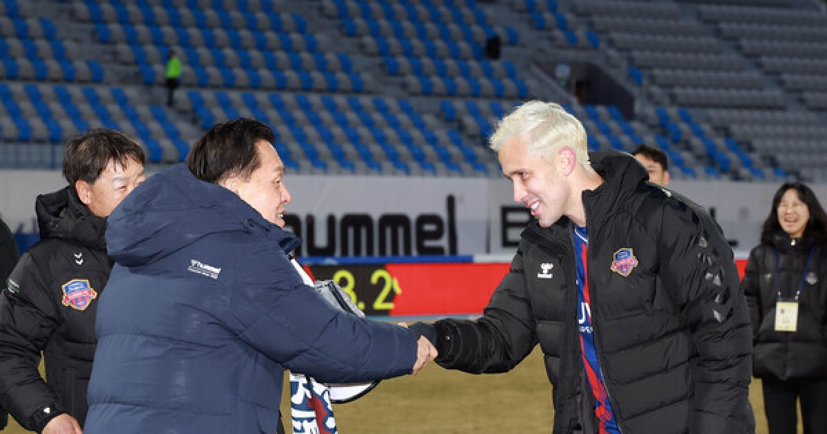 수원FC 이재준 구단주, 프리조와 승리의 하이파이