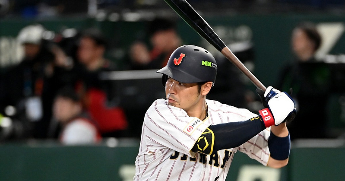 8회말 만루 찬스에서 대타로 교체, '12타수 무안타' 일본 최고 타자의 굴욕, 오타니 뒤 타석 중압감 때문인가[민창기의 일본야구]