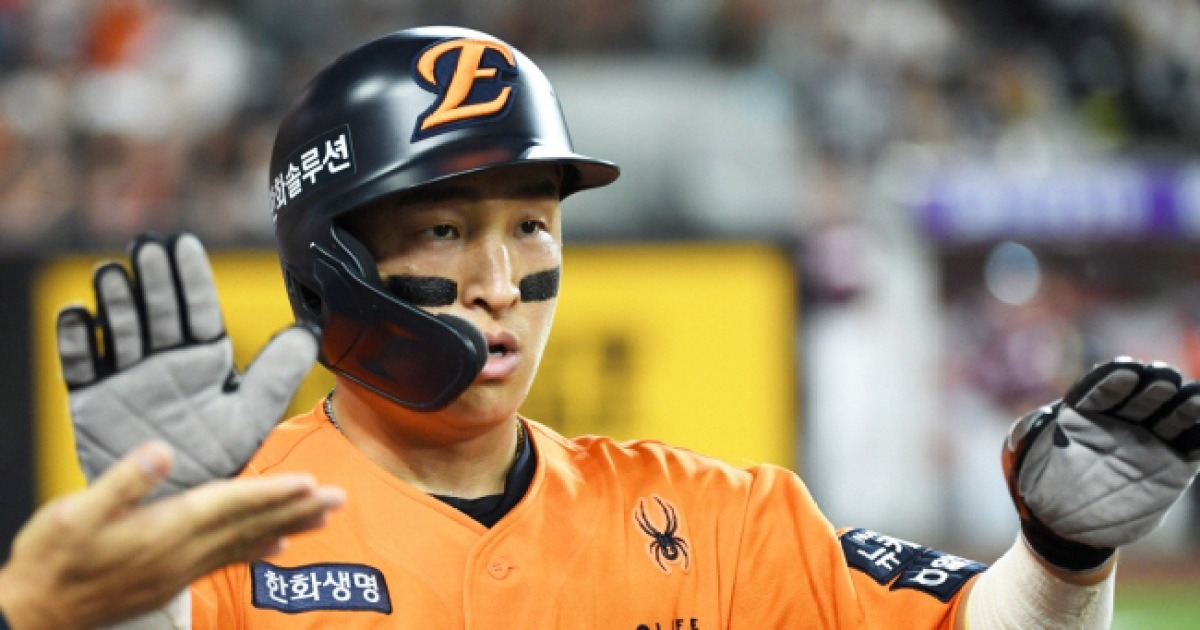 한화 이글스, 손아섭에게 기회 주겠다...김경문 감독의 의지