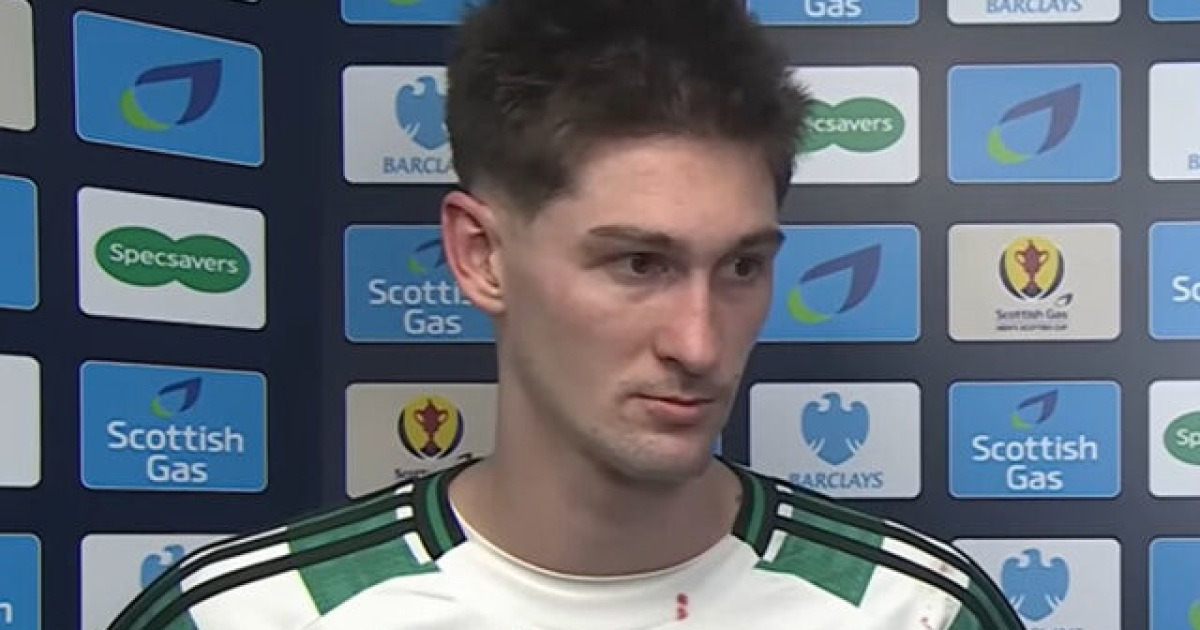 올드펌 더비 끝난 경기장은 전쟁터로 돌변…양현준 동료, 피 묻은 유니폼 입고 인터뷰