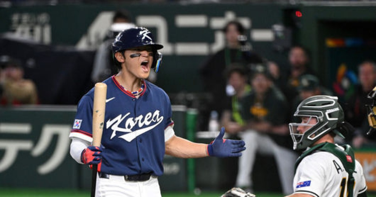 도쿄의 기적 나왔다! 한국, 호주에 5점 차 승리. 17년 만에 8강행 전세기 탄다!…KIA 데일 실책-9회 안현민 희플-이정휴 슈퍼캐치 [도쿄 리뷰]