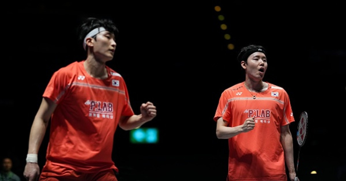 서승재-김원호, 전영오픈 남자 복식 2연패 달성…안세영, 왕즈이에 져 준우승
