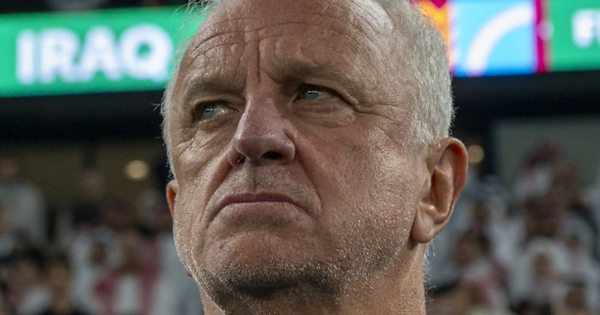 '사상 초유 사태' 월드컵 PO 연기 요청 "FIFA 제발... 선수 생명 위험" 이라크 감독 절박한 호소