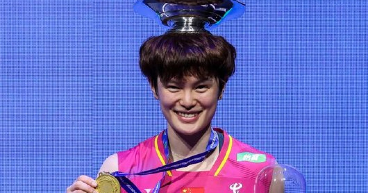 '거대한 벽' 안세영 11번 만에 꺾은 中 왕즈이가 우승 직후 내뱉은 첫마디, "나 이제 아침 운동 안 할래"