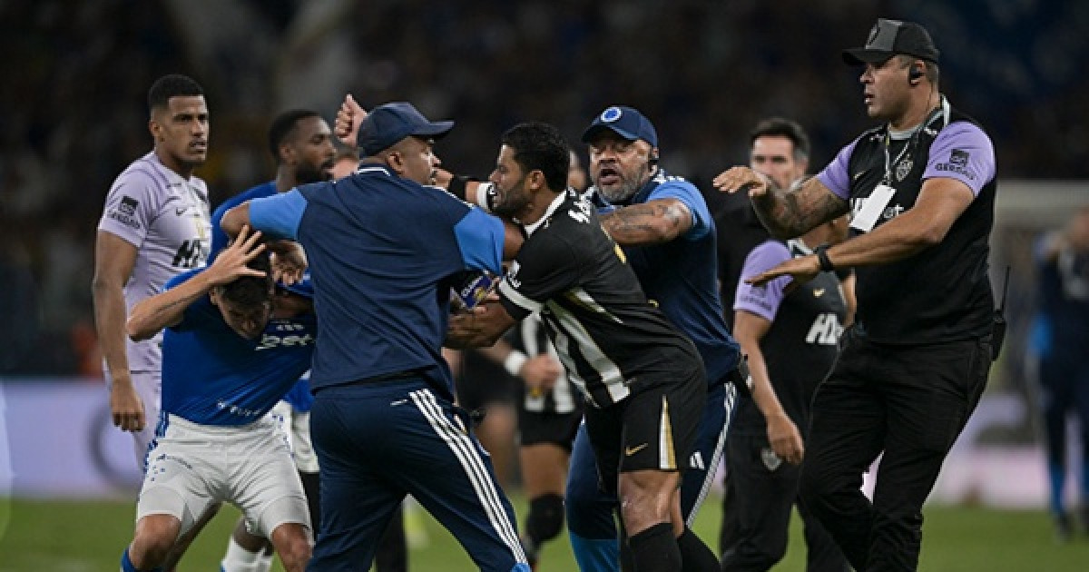 브라질 프로축구서 집단 난투극 발생…23명 무더기 퇴장 조치