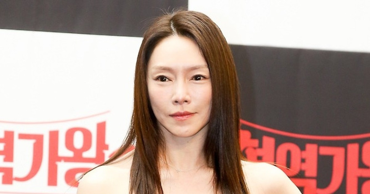 [ET포토] 차지연, '뮤지컬 출신으로 트로트 도전에 성공'
