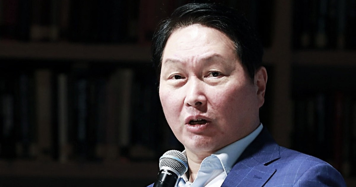 '저성장 해법' 꺼낸 최태원 "사회문제 해결 기업에 인센티브 줘야"