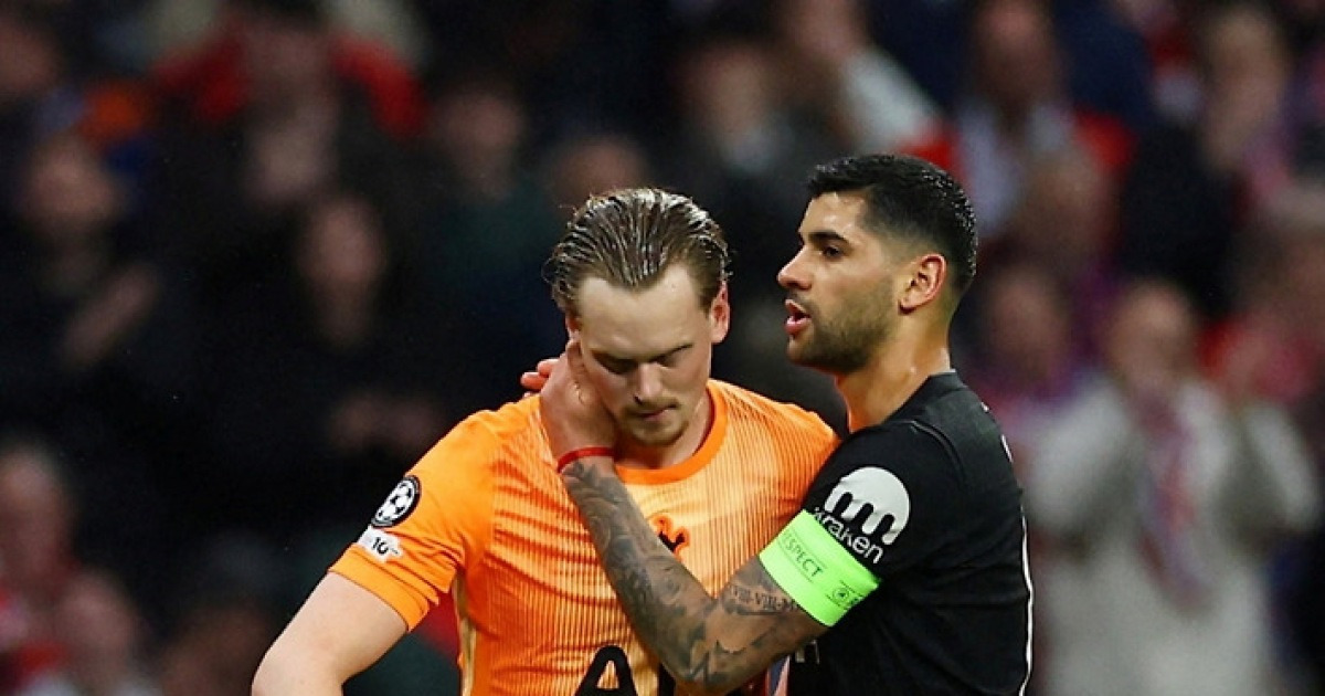 '대참사' 토트넘, ATM에 2-5 대패→'멘붕' 골키퍼 17분 만에 교체 '대굴욕'... 챔피언스리그 탈락 위기