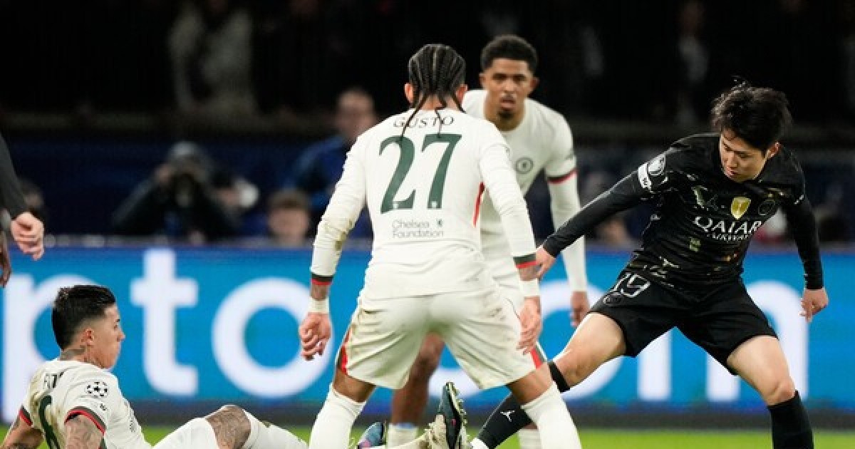 '이강인 골 취소' PSG, 첼시 꺾고 UCL 5-2 대승…8강행 청신호