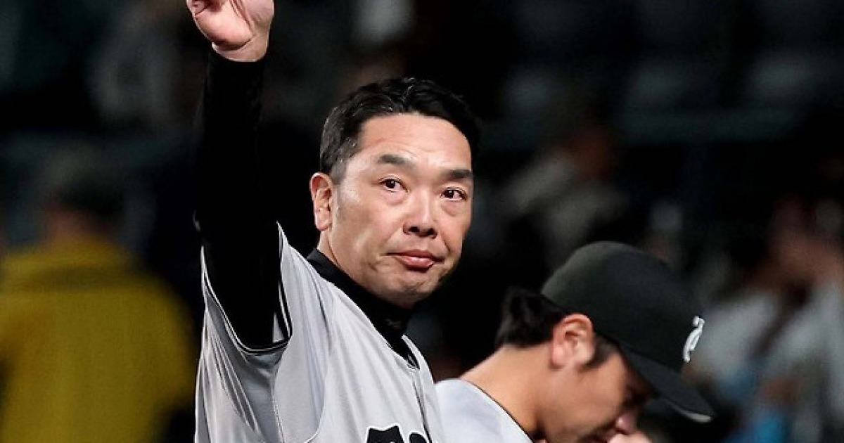 "부끄러운 줄 알아야" 관중 3만9728명 앞에서 2대15 대패, 아베 감독 사4구 11개 투수진에 격노[민창기의 일본야구]