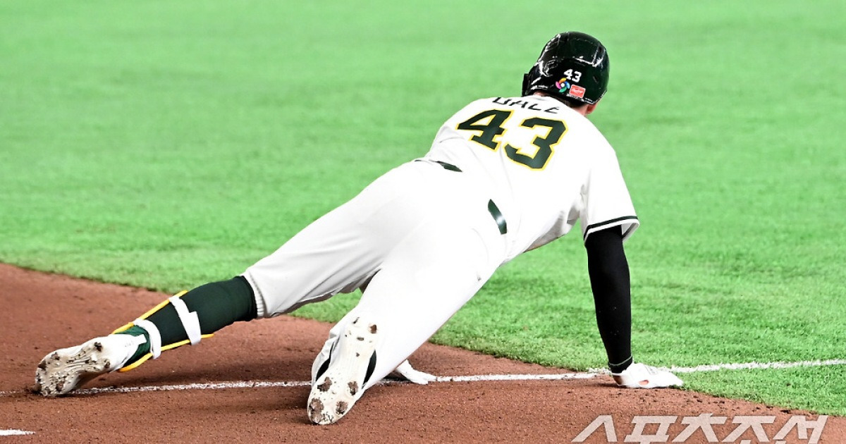 데일 실책에 한국 웃고 KIA 울었다? "코치, 선수들 전화하고 난리나"[광주 현장]