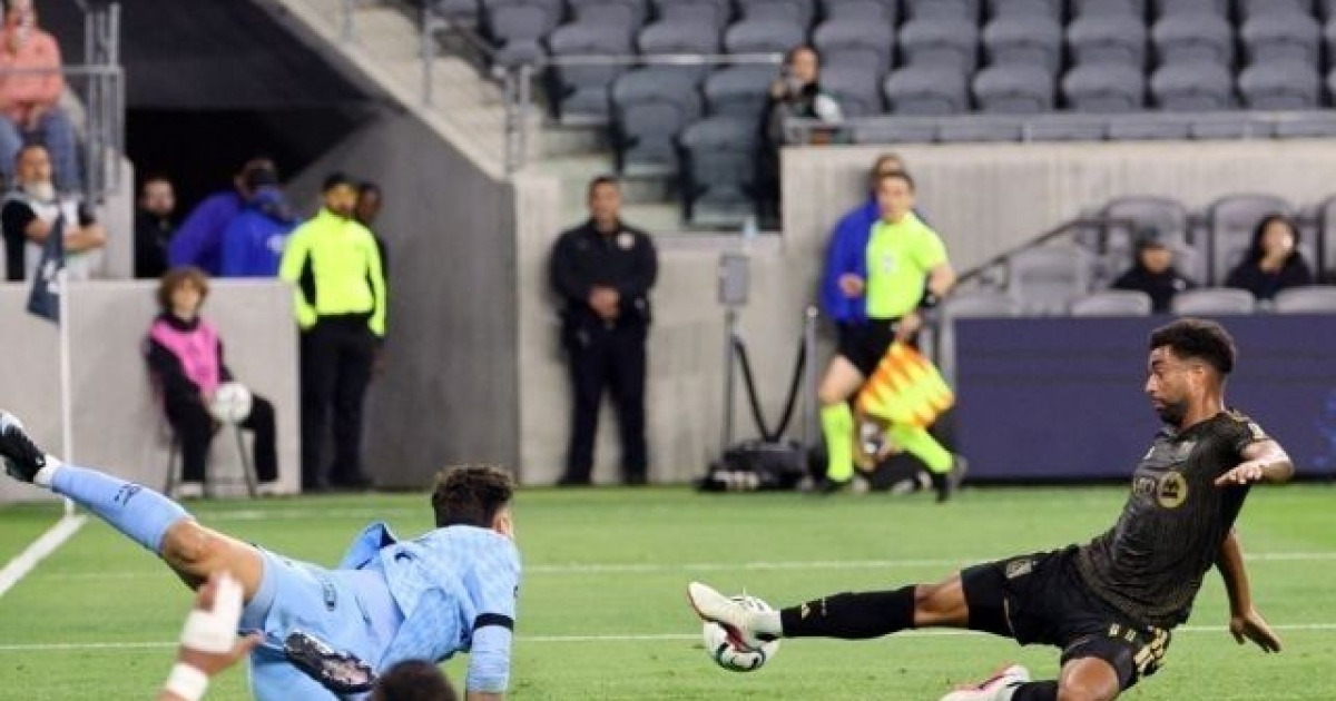 손흥민 풀타임, 슈팅 28개에 1골…LAFC 감독 폭발 "실망스럽다"