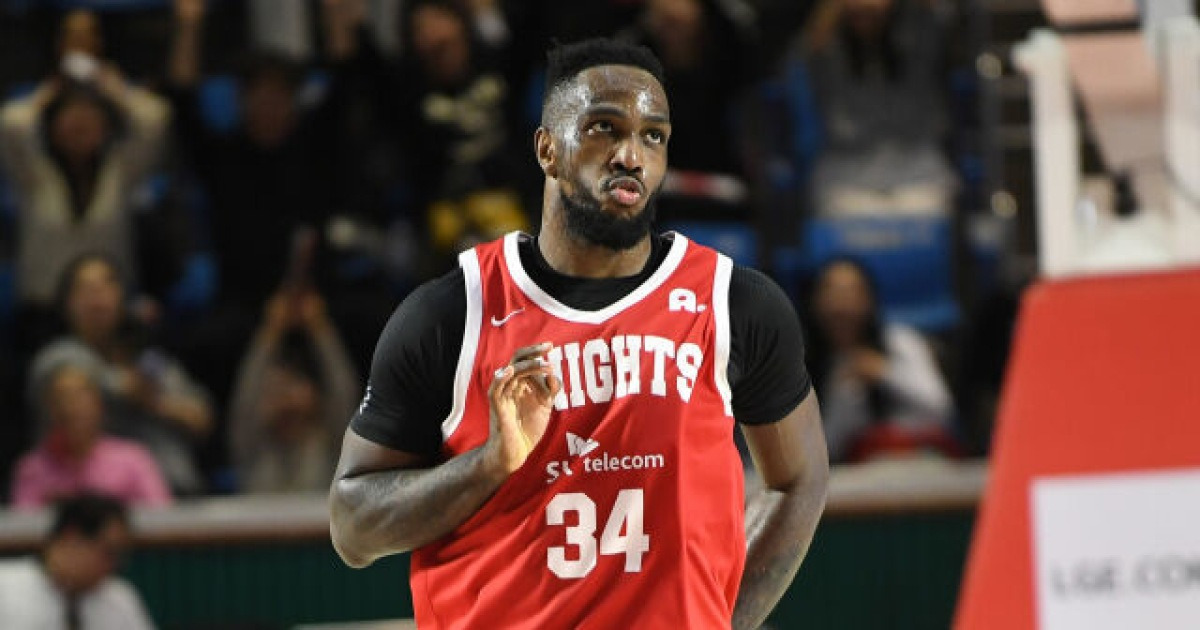 '워니·안영준 동반 더블더블' SK, DB 잡고 2연승…3위 수성→정관장 반경기 차 추격 [MD잠실]