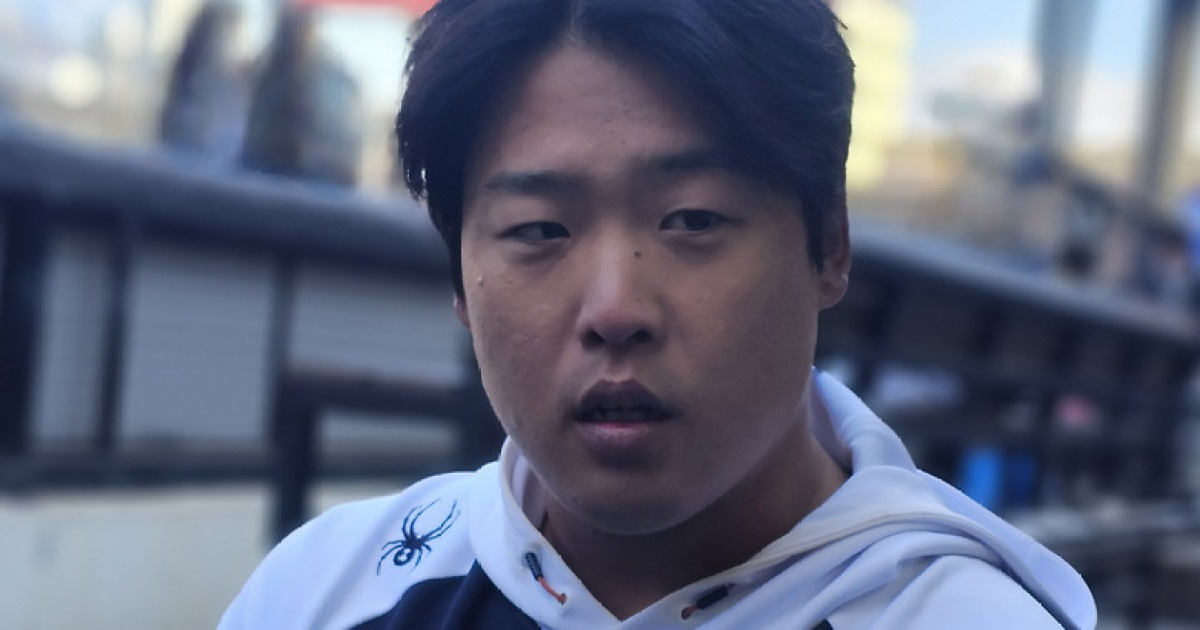 "컨디션도, 한화도 너무 좋다" 몬스터월 첫 홈런 강백호, '자루당 40만원' 배트 아껴써야 하는 이유