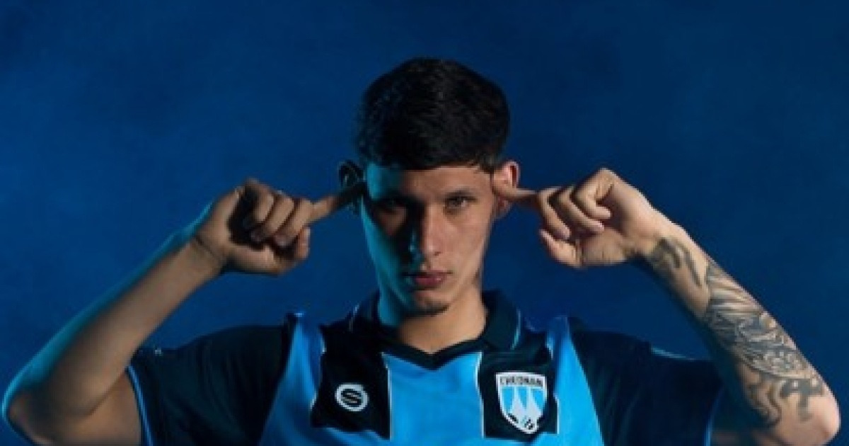 [오피셜] 2004년생 브라질 국적의 윙어 영입...'박진섭호' 천안, 측면 날개, 사르자니 품었다