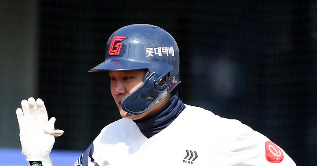 한태양 동점포 → 손호영 결승포! 롯데, LG 잡고 시범경기 무패행진…로드리게스, 사직 첫만남 어땠나 [부산리뷰]