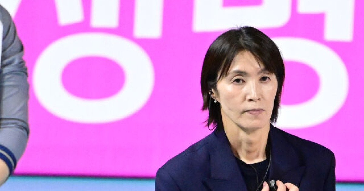 한국 무대 첫 정규리그 완주, '봄배구 진출' 요시하라 감독의 평가 "좋았다가 나빴다가...경험이나 기술 발전은 긍정적" [MD인천]