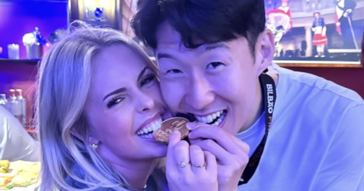 '1시간 오열' 쏘니, "눈물 없인 못 보내"...'애틋한 케미' 자랑했던 동료, 아직도 못 잊어, 손흥민, 게시글에 '좋아요' 세례