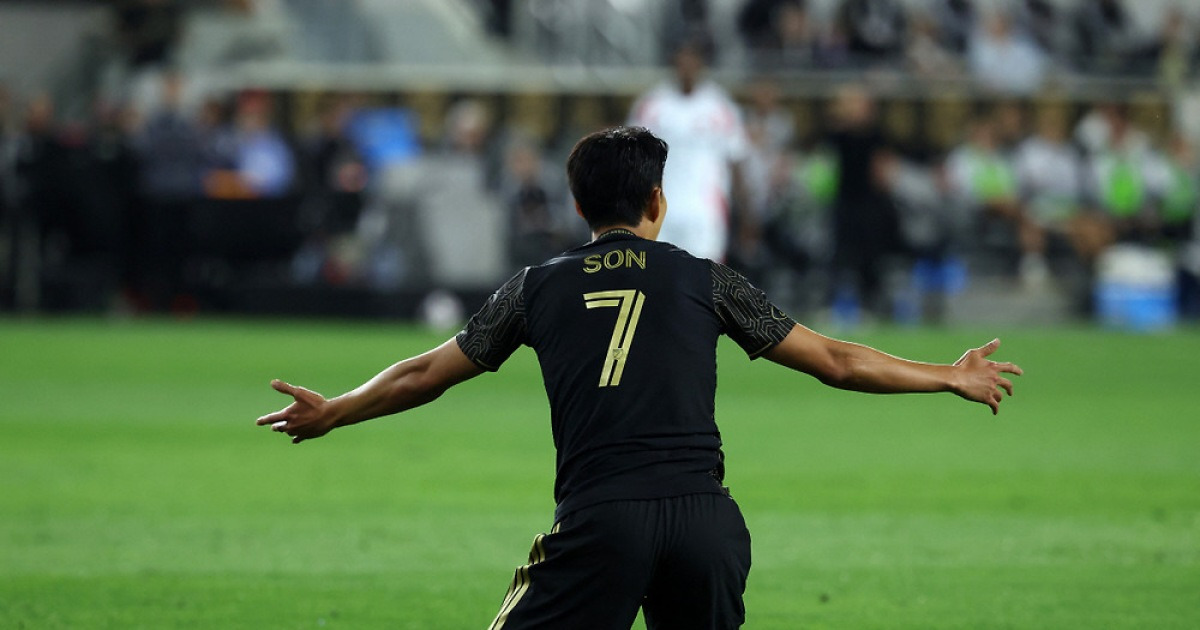 또 답답했던 손흥민, 공미 기용이 최선인가→전반 내내 슈팅 1회...LAFC, 세인트루이스와 전반 0-0 마무리 (전반 종료)