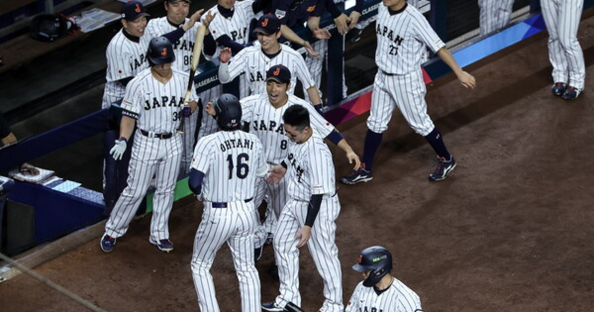 오타니 거르자 '교체선수가 역전 3점포' 일본, 5-2 역전 [일본-베네수엘라]