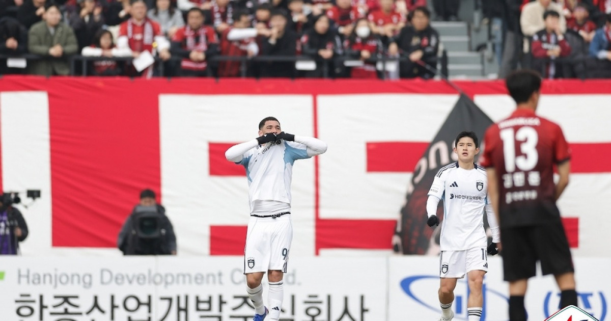 [GOAL 현장리뷰] '야고-이동경 연속골' 울산, '돌풍의 팀' 부천에 2-1 역전승... 신바람 2연승
