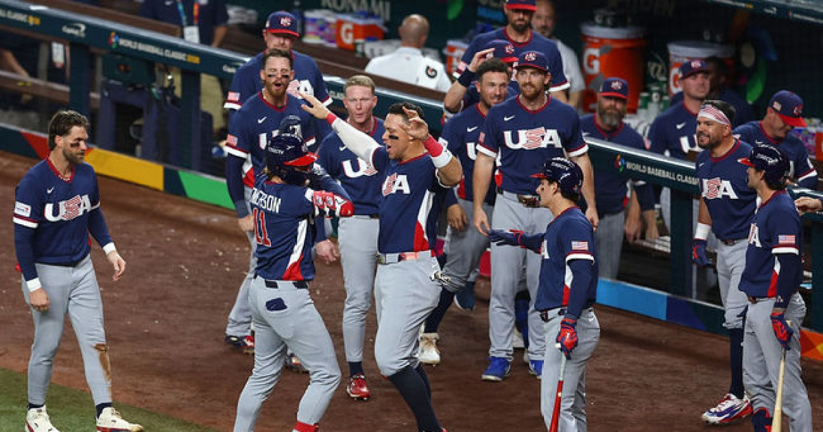 ‘도미니카 최강 타선 막았다’ 미국, 홈런 2방 앞세워 4강 2-1 진땀승…3연속 결승 진출 [WBC]
