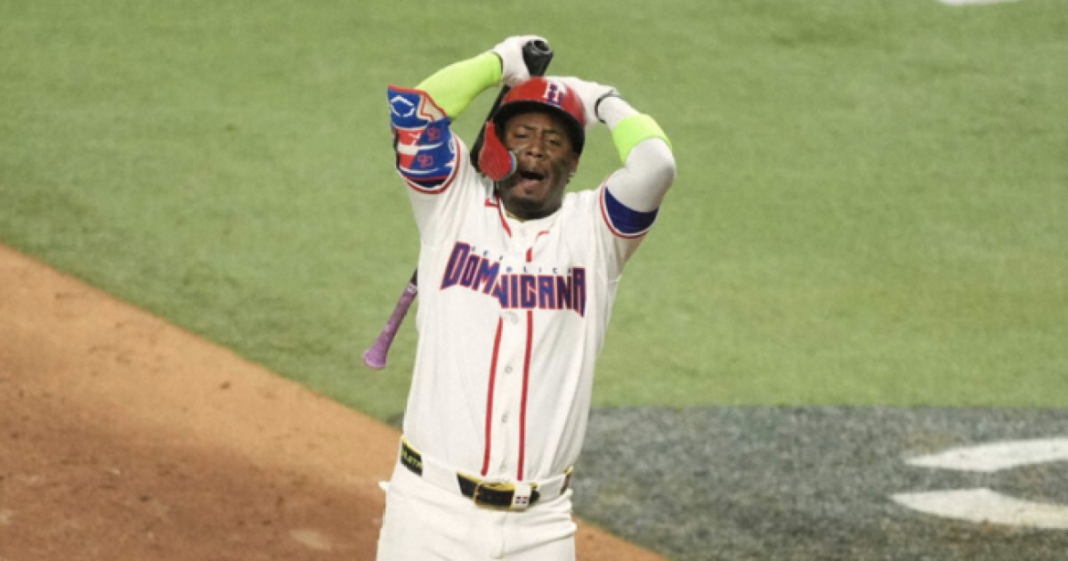 ‘오심 논란’ 황당 삼진 엔딩 콜→껌을 던지며 분노 표출하다...심판이 명품 경기 망쳤다