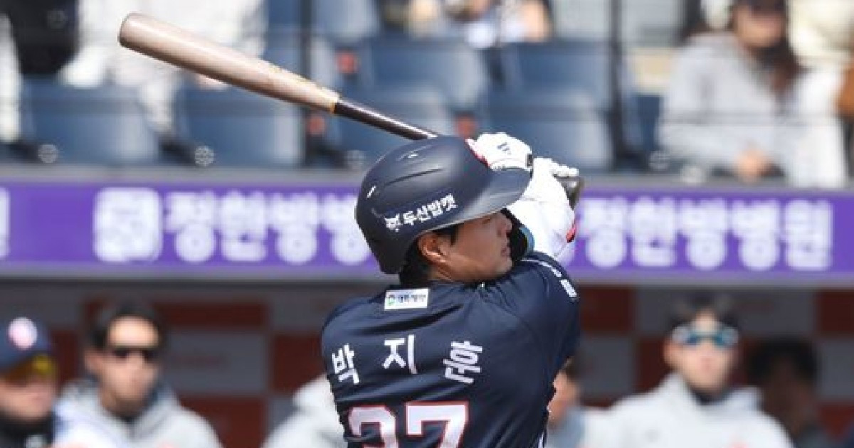 몬스터월 때리는 2루타→동점타→역전타까지…"젊은 타자들이 꾸준히 좋은 모습" 김원형 감독 웃는다 [오!쎈 대전]