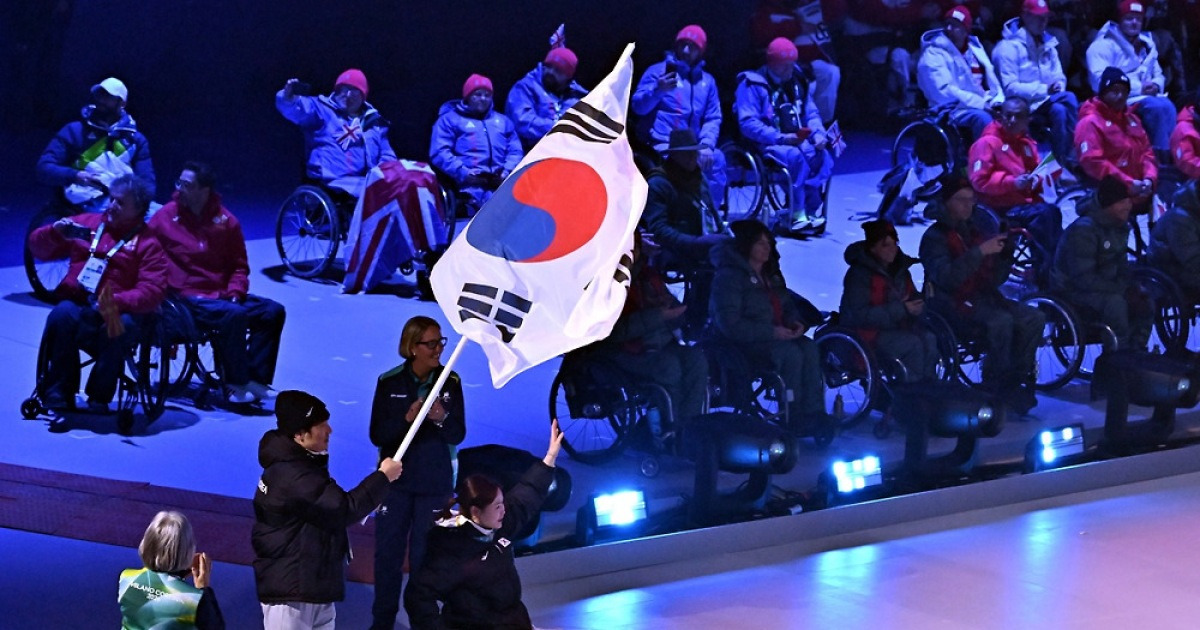 한국 金2, 일본 노 골드…韓 선수단 역대 최고 성적 '신화' 썼다→2026 밀라노·코르티나 패럴림픽 폐막 '종합 13위 화려했다'