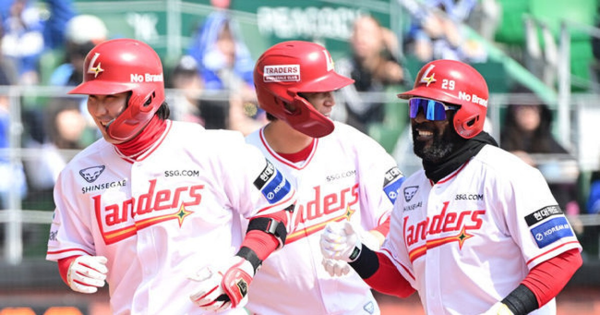 “오늘이 개막전이면 좋을텐데…” 2안타 1홈런 4타점 폭발! 518홈런 레전드, 너무 좋아서 아쉽다 [오!쎈 인천]