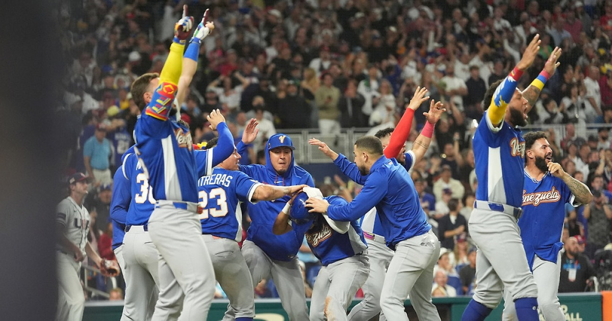 석유의 저주? 좌파 포퓰리즘? 아니. 2026년 봄날의 베네수엘라는 세계 야구 ‘1황’…마두로 대통령 불법 기습체포한 미국 꺾고 2026 WBC 제패