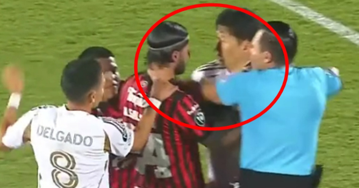 '살인태클→손흥민 멱살잡이 분노' LAFC, 챔피언스컵 극적 8강 진출... 알라후엘렌세 합계 3-2 격파