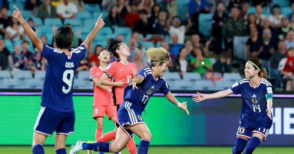 '한일전 무기력한 완패' 여자축구, 일본에 1-4 패배... 아시안컵 결승 진출 좌절