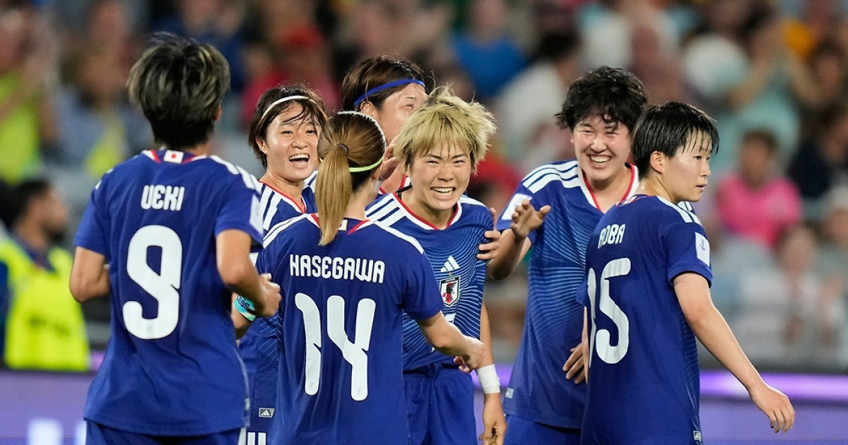 한국 3-11, 日 공세에 크게 무너졌다 '슈팅 수 압도적 열세'→전반전 스코어 0-2…지소연 벤치행 악수? 女 아시안컵 결승행 빨간불 (전반 종료)