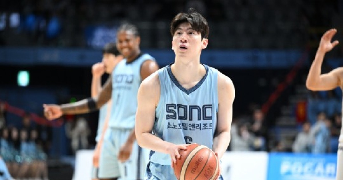 '6명 두 자릿수 득점' 소노, KCC 34점 차 대파...8연승+구단 최다 연승