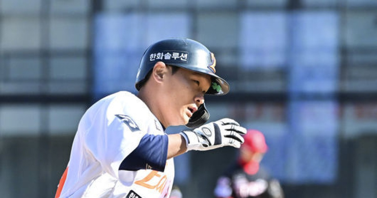 "포수 미트도 하나 사려고요" 김태연의 너스레…한화 뎁스 이래서 탄탄하다 [오!쎈 대전]