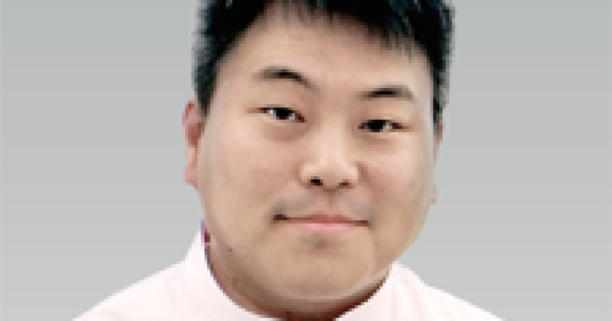 [데스크 시각] 보편에서 다양으로
