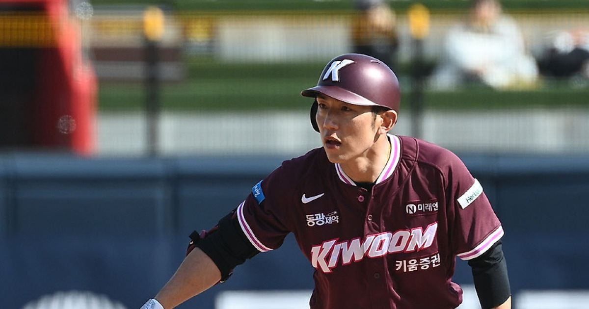 '키움 컴백' 서교수, 대타 결승타 작렬!…히어로즈 타선 폭발→KT 11-4 완파 [수원:스코어]