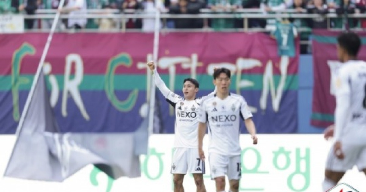 이동준, 전반 막판 '천금골'…전북현대, 대전하나시티즌에 1-0 완승