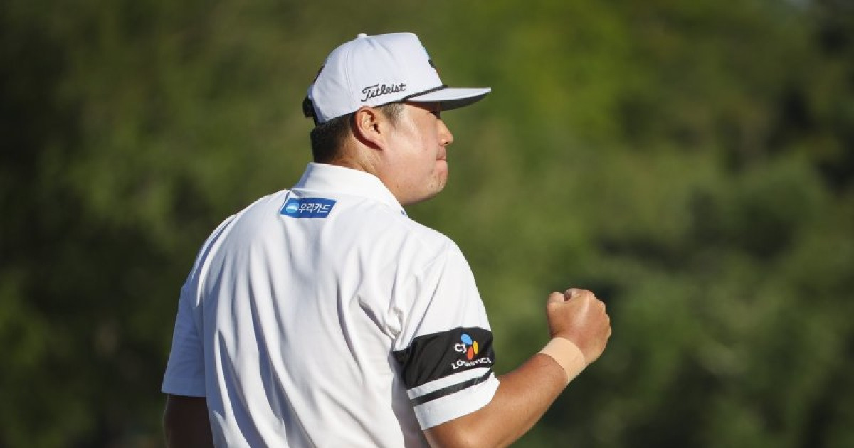 "오늘 잠은 다 잤다" 김효주·임성재 ‘우승 도전’... 美 무대 동반 ‘와이어 투 와이어’  전대미문 새 역사 쓸까