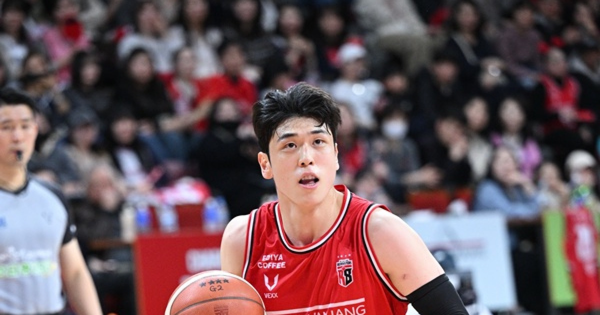 '변준형 20점' 정관장, KT 꺾고 단독 2위 도약