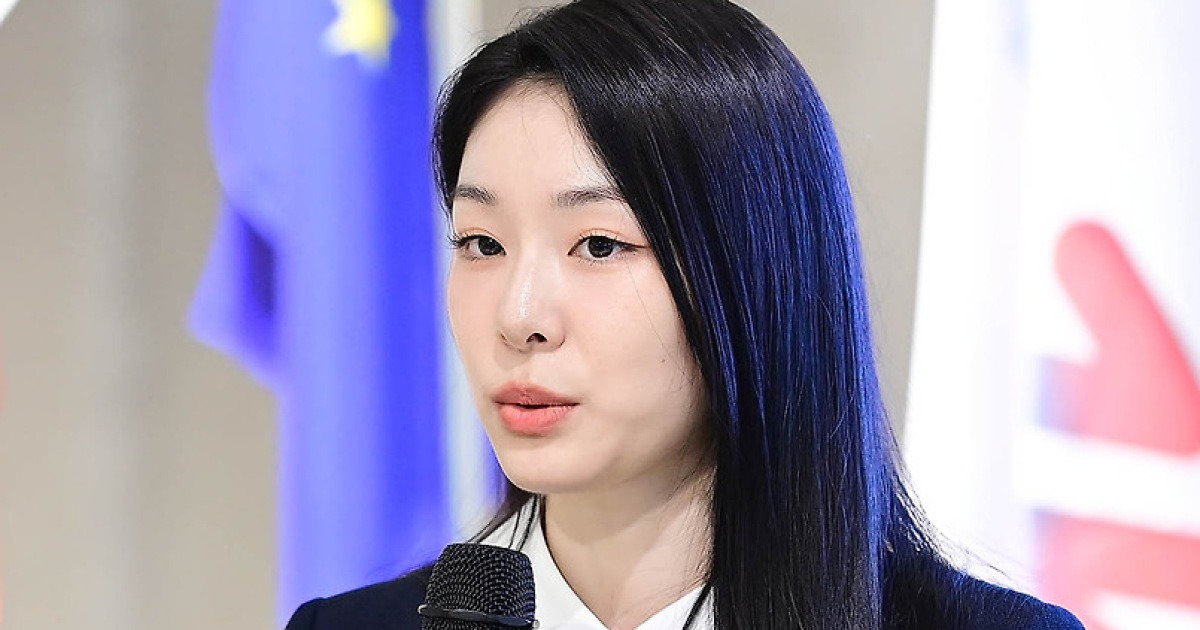 김연아 이례적 쓴소리 '완전 싹 무시'→어떻게 이런 일이…'약물 징계 4년' 피겨스케이터 깜짝 발언 "2030 올림픽 금메달 따겠다"