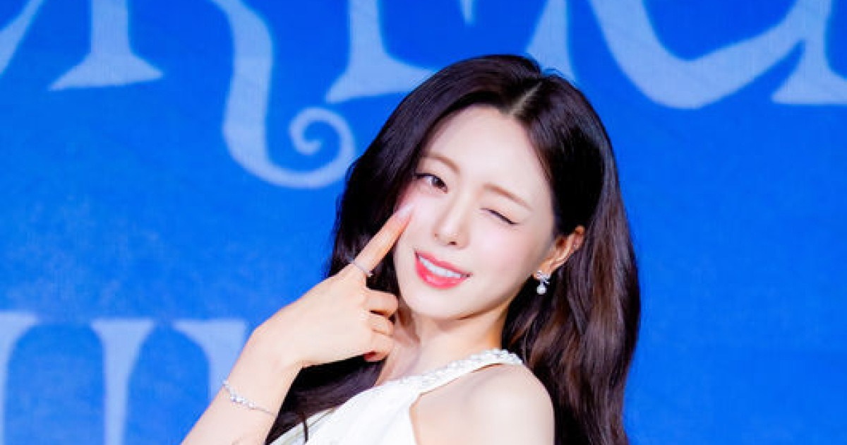 있지 유나,'여신의 윙크' [사진]