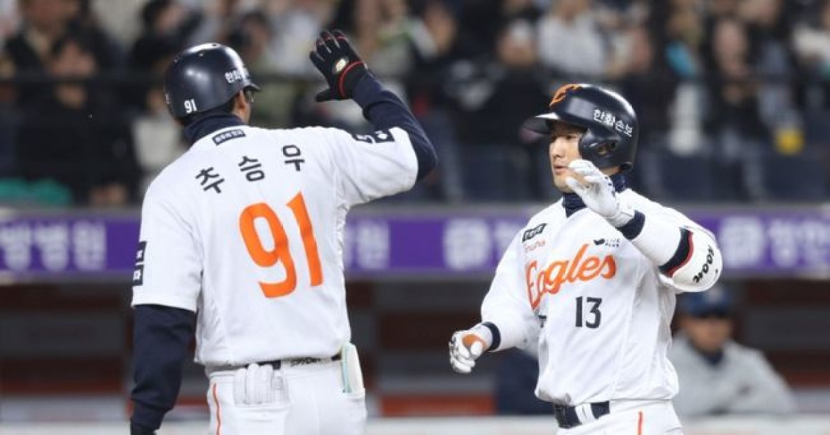 "최재훈 이렇게 해주면 절한다" 연타석포에 이 정도로 술렁이다니…당사자마저 "놀라서 하체 풀렸다" [오!쎈 대전]