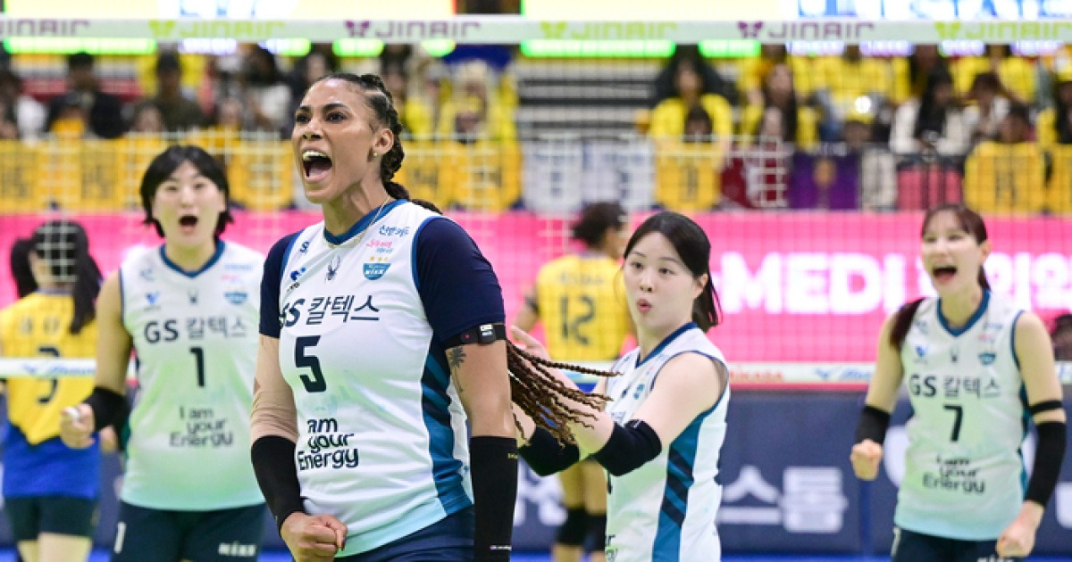 PO 1차전서도 ‘슈퍼 파워’ 실바, 40득점 폭발 맹활약…GS칼텍스, 100% 확률 잡았다 챔프전행 ‘청신호’[현장리뷰]