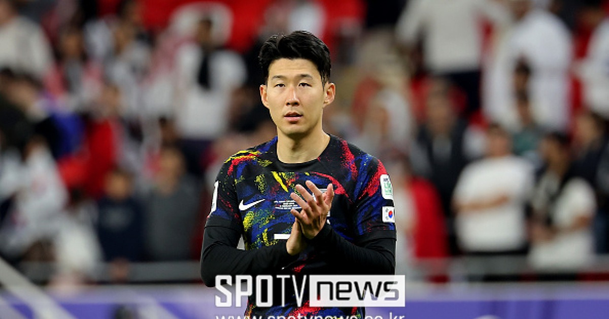 [오피셜] '2년 전 눈물 펑펑' 손흥민의 마지막 꿈이 미뤄지나...AFC, 불안한 국제 정세로 2027 아시안컵 조추첨 연기