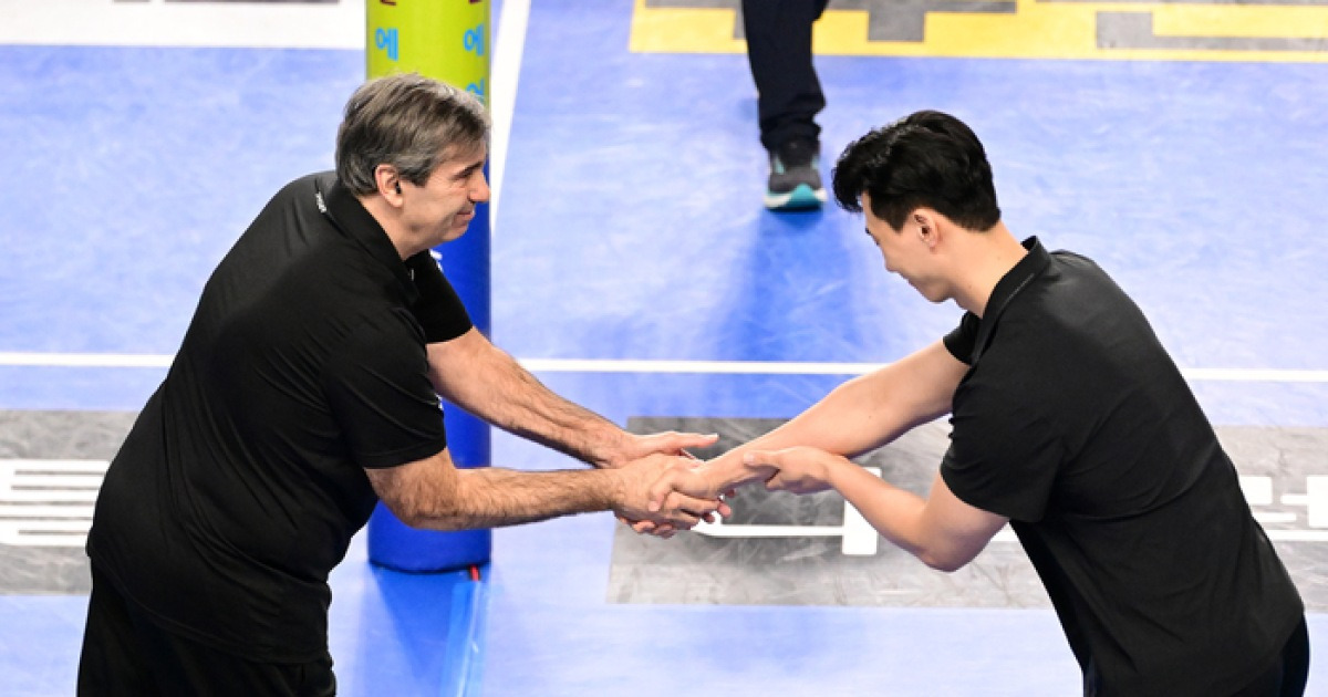 ‘업셋’한 우리카드의 ‘미친 기세’냐 허수봉·레오 ‘쌍포’ 앞세운 현대캐피탈의 ‘화력’이냐…남자부 PO 승부처