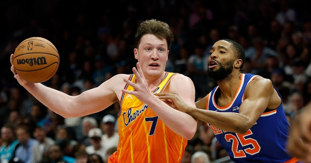 3점슛 6방 ‘쾅쾅쾅쾅쾅쾅’+26점 ‘펄펄’…샬럿, ‘신인왕 1순위’ 크니플 앞세워 뉴욕 잡고 ‘신바람 5연승’