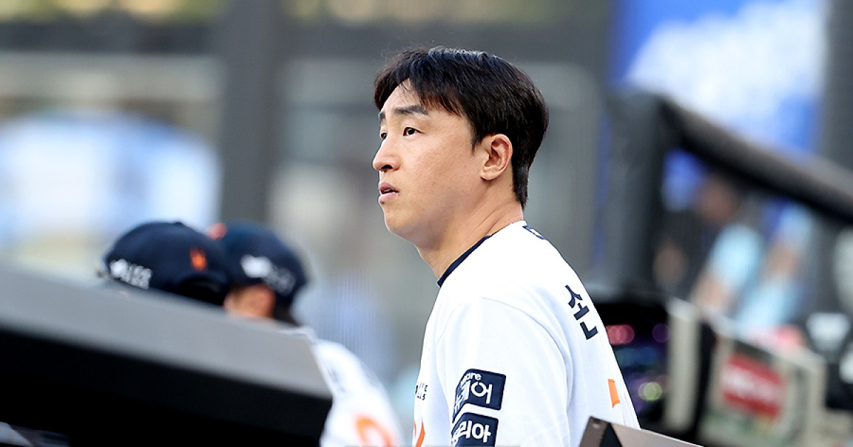 '1년 1억원' 아픔 겪었던 손아섭, 개막 엔트리 전격 합류…자존심 회복의 기회가 왔다